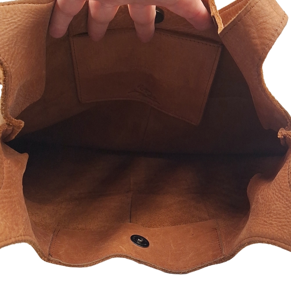 Raven + Lili Leather Magnolia Shoulder Bag - Picture 8 of 13